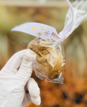 Load image into Gallery viewer, Mini Snowy the Snowman