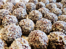 Load image into Gallery viewer, Gianduja Truffles - 4 pack