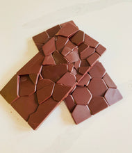 Load image into Gallery viewer, Maya Mountain Mylk Chocolate -55% Cacao
