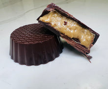 Load image into Gallery viewer, Almond butter cups (2 pack)
