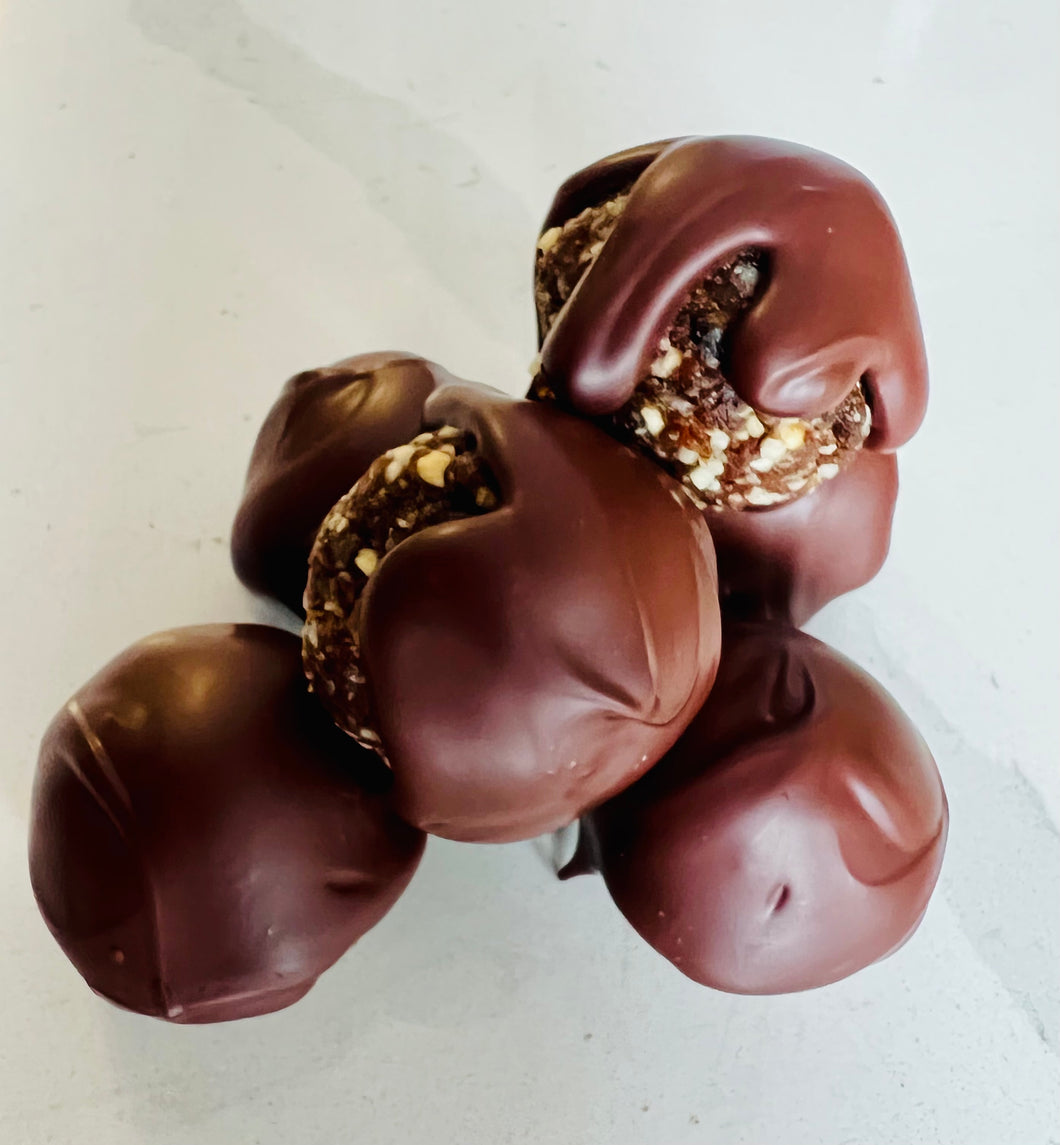 Two Bite Chocolate Energy Balls